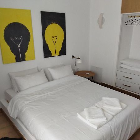 Minimal Apartment By The Beach Corinth Exterior photo
